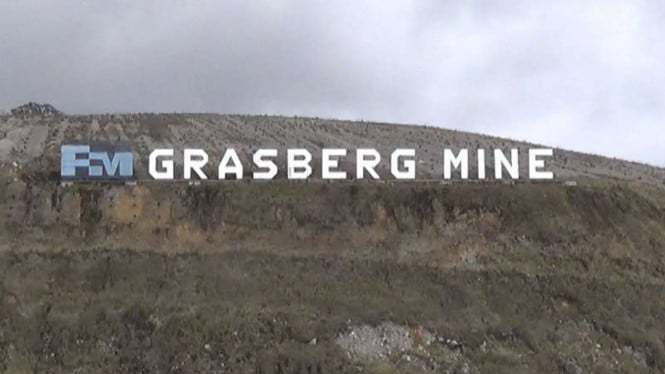 58abe59b185dd-tambang-grasberg-freeport-indonesia-di-papua_665_374.jpg