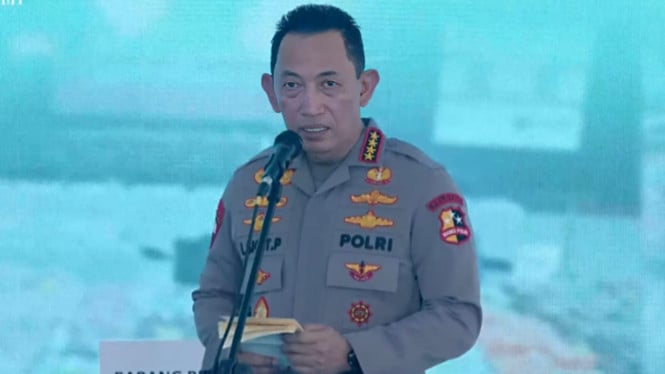 6901c2f71385b-kapolri-jenderal-listyo-sigit-prabowo_665_374.jpg