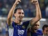 Andrew Jung oferece penalidade falhada, Persib derrota PSM Makassar na GBLA