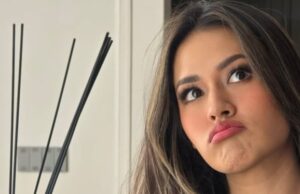 Oferecendo seriamente a Raisa para se apresentar no 73 Holywings Outlets, Hotman Paris compara seu destino com o DJ Panda