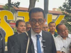 Reforma da polícia, audiência confusa, Refly Harun Cs sai em massa porque …