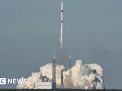 Blue Origin envia satélite para Marte em lançamento histórico