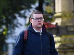 Médico estagiário do NHS, 27, é avisado que enfrentará uma longa sentença de prisão depois de ser considerado culpado de agredir sexualmente duas pacientes do sexo feminino