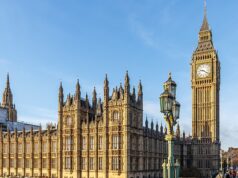 Commons alvo de espiões chineses: MI5 alerta deputados e funcionários para ficarem alerta após expor duas mulheres espiãs