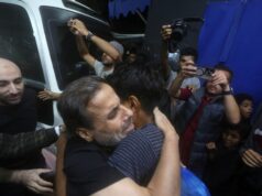 AO VIVO: Alegria em Gaza quando palestinos libertados por Israel se reúnem com suas famílias | Notícias do conflito Israel-Palestina