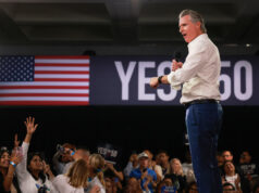 Newsom capitaliza a raiva dos eleitores contra Trump