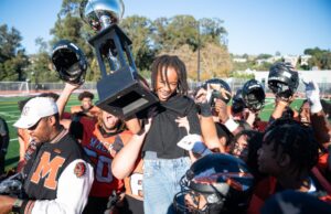 A dinastia McClymonds marcha no Silver Bowl disputado em memória de John Beam