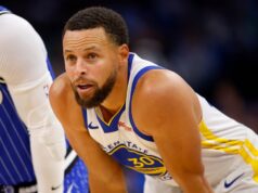 Steph Curry destruiu o Magic, mas não o suficiente