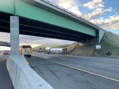 Acidentes de trator-reboque alimentam pesadelo no trânsito de East Bay