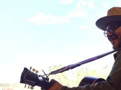 O significado de “suficiente” de Jeff Tweedy e sua missão de espalhar a alegria da criatividade