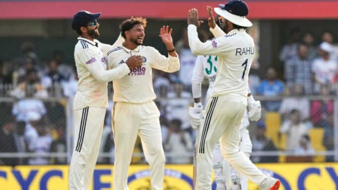 Kuldeep-Yadavs-3-for-48-triggered-a-South-African-collapse-in-Guwahati-2025-11-d2149334a8ff80ebbae65851a91ca45b-16x9.jpg