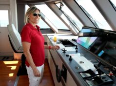 A tripulação médica abaixo do convés recebe gorjetas surpreendentemente grandes após fretamentos difíceis