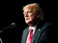 Trump assina projeto de lei para liberar arquivos do caso de Jeffrey Epstein após meses de luta – The Mercury News