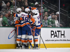 Islanders 3, Stars 2: o primeiro gol de Ritchie ofuscado pela lesão de Romanov