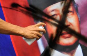 Indonésia torna o ex-presidente Soeharto herói nacional póstumo | Notícias de política