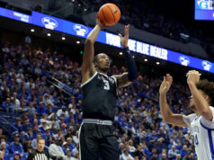 O centro de Georgetown, Vince Yuchukwu, ficará afastado por 6 a 8 semanas devido a um procedimento médico não revelado