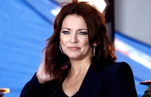 Neste dia de 2005, Martina McBride alcançou o primeiro lugar com um álbum de covers inspirado em um clássico de Buck Owens.