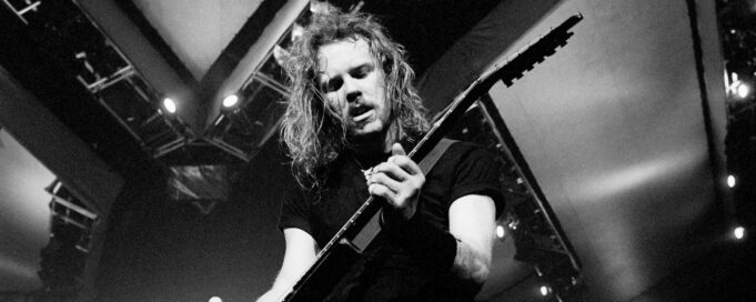 hetfield-GettyImages-136785826.jpg