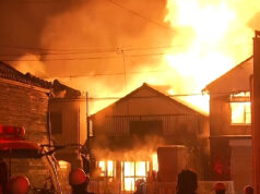 Grande incêndio atinge bairro no Japão | Feed de notícias