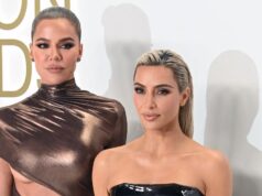 Khloe Kardashian diz que confirmou que Kim falsificou o pouso na Lua