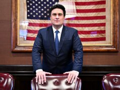 Potencial sucessor de McConnell rasga ‘reconhecimento de terra’ antes do Dia de Ação de Graças