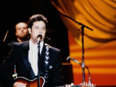 4 músicas de Vince Gill da década de 1980 que ainda soam bem hoje