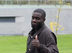 A estrela do Bayern de Munique, Diot Upmechano, não se importa onde joga