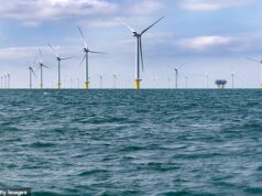 Homem morre após cair de iate de luxo na tragédia do Canal da Mancha