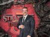 Mistério de David Harbor quando estrela sai do evento Stranger Things após bizarro incidente de roubo de chapéu