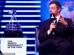 Rory McIlroy fica emocionado durante a entrevista da Personalidade Esportiva do Ano da BBC sobre pais ‘inspiradores’ de vítimas dos assassinatos de Southport
