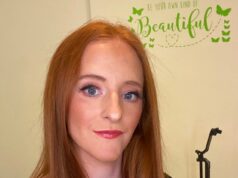 A mulher que indignou milhões ao revelar o jantar de Natal dos seus sonhos é um Tesco Chicken Tikka Masala para um… agora SOHPIE CORCORAN revela por que ela faz isso