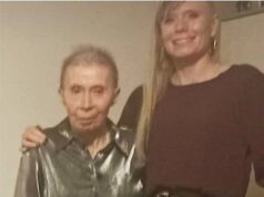 Mulher de 36 anos que desapareceu com a mãe idosa durante sete meses antes de serem encontradas agora é acusada de assassinato