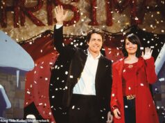 Todas as coisas que você não sabia sobre Love Actually, desde participações especiais secretas até técnicas de filmagem surpresa e detalhes ocultos da trama
