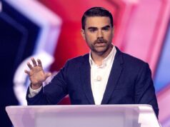 A guerra civil MAGA irrompe no evento Turning Point USA enquanto os palestrantes se voltam uns contra os outros por causa de Charlie Kirk atirando em conspirações