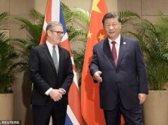 O Partido Trabalhista é acusado de encobrir o hackeamento chinês dos registros do Ministério das Relações Exteriores em meio ao escândalo sobre espiões de Pequim e à polêmica visita de Keir Starmer à China