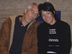 Novos documentos revelam como a dupla de monstros Maxwell e Epstein REALMENTE se conheceram – no mesmo dia, a divulgação dos arquivos de Epstein revela que o envergonhado Andrew hospedou o bilionário pedófilo em Sandringham House