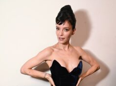 Lily Allen revela o motivo pelo qual decidiu fazer uma plástica nos seios poucas semanas depois de deixar o centro de trauma, enquanto compartilha o impacto ‘devastador’ de seu divórcio de David Harbor