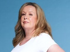 Perdi 4 quilos no Mounjaro e passei do tamanho 18 para o 8. Não sou tão magro desde os meus 20 anos – mas aos 59 não quero parecer um carneiro vestido de cordeiro… Aqui estão meus sete melhores trajes de Natal anti-envelhecimento e que favorecem o corpo, de CLAUDIA CONNELL