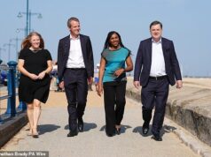 O ‘covarde’ Keir Starmer alertou que seu ‘partido antes do povo’ se mudar para as eleições locais bloqueará investimentos no valor de ‘bilhões’ para uma economia em dificuldades