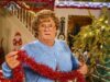 O criador de Mrs Brown’s Boys, Brendan O’Carroll, faz um apelo desesperado aos chefes da BBC depois que a sitcom foi criticada por ‘arruinar a programação da TV de Natal’ – e revela o futuro do programa