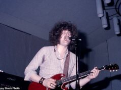 Mick Abrahams morto: a estrela de Jethro Tull e Blodwyn Pig falece aos 82 anos após uma série de problemas de saúde