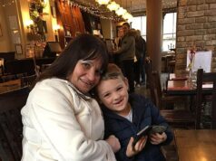 Menino britânico, de 13 anos, esfaqueado até à morte pelo ex-namorado português da sua mãe ‘morreu a tentar proteger a sua mãe’, revela a avó de coração partido enquanto elogia o seu ‘coração de ouro’