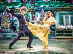 Melanie Blatt ‘dá um grande passo para substituir Tess Daly e Claudia Winkleman no Strictly’ depois de impressionar os chefes no especial de Natal