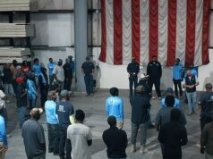 O chefe da fábrica da Louisiana presenteia 540 funcionários com bônus de Natal de seis dígitos, totalizando US$ 240 milhões