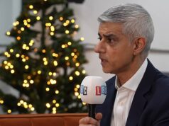 Sadiq Khan reacende a guerra de palavras com Donald Trump ao afirmar que o presidente dos EUA ataca rotineiramente Londres ‘incrivelmente bem-sucedida’ porque está com ciúmes