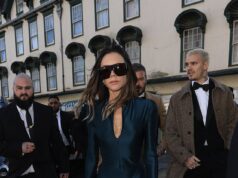 Adam Peaty se prepara para o casamento de hoje com Holly Ramsay enquanto os seguranças patrulham com cães antes da união que separou sua família