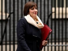 NHS desafia a Suprema Corte ao permitir acesso de pacientes trans a espaços para pessoas do mesmo sexo em hospitais ingleses