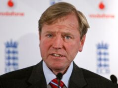 Hugh Morris morto aos 62 anos: ex-jogador de críquete e executivo-chefe da Inglaterra falece após batalha contra o câncer de intestino