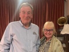 Viúva que viu marido com MND tirar a própria vida em clínica suíça apoia projeto de lei de morte assistida após ser diagnosticada com a mesma doença