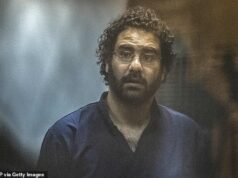 Tudo o que fizemos foi importar mais uma pessoa que tuíta ódio, jorra veneno e que detesta este país: DAVID PATRIKARAKOS